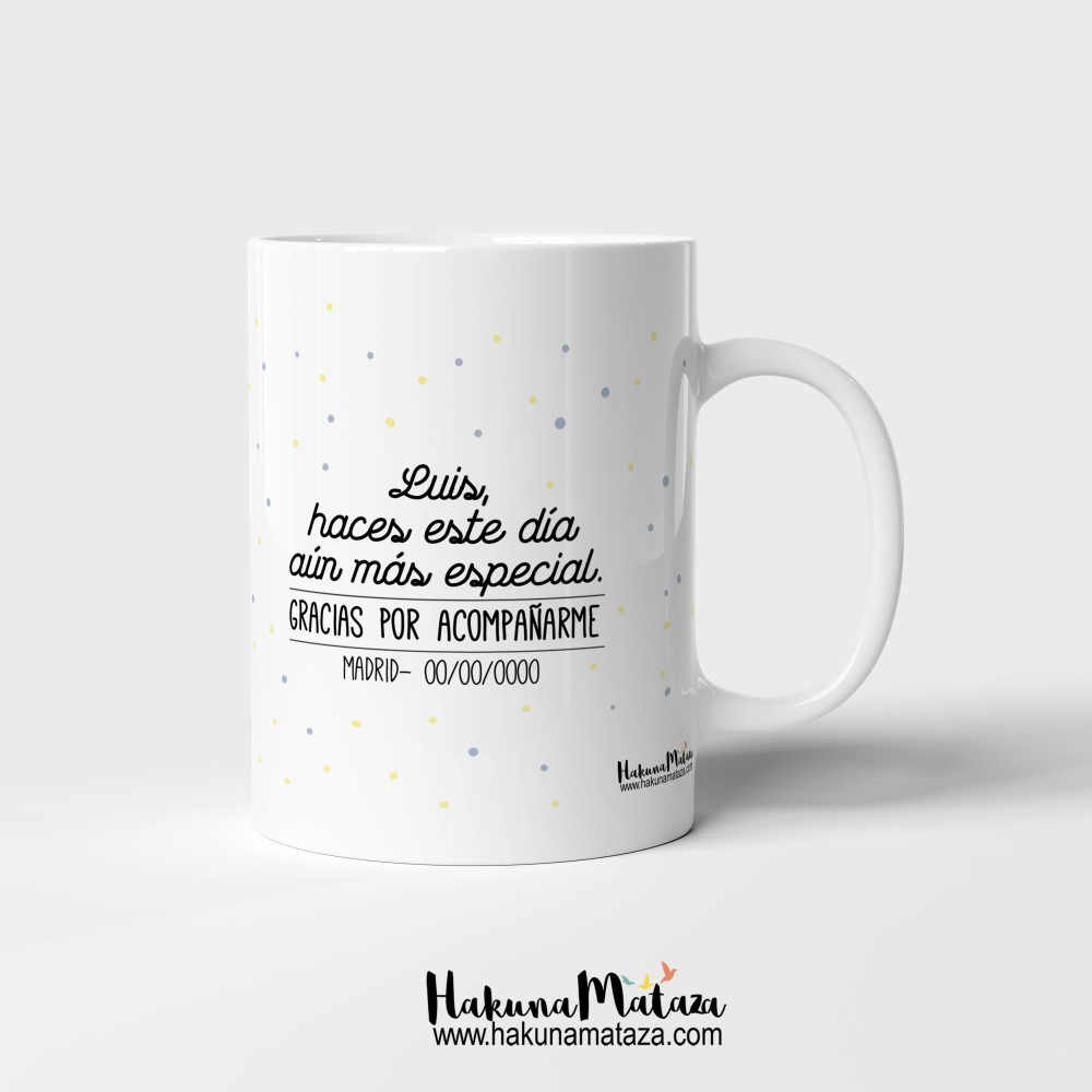 Detalle del diseño de la taza con la frase personalizada