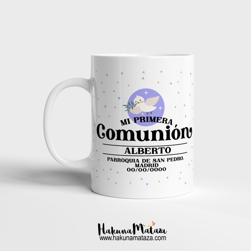 Taza de comunión con paloma y espacio para personalizar con nombre y fecha.
