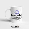 Taza de comunión con paloma y espacio para personalizar con nombre y fecha.