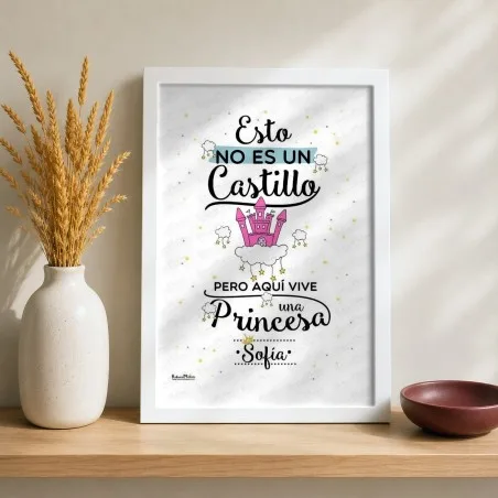 Lámina personalizada - Aquí vive una princesa | Hakuna Mataza
