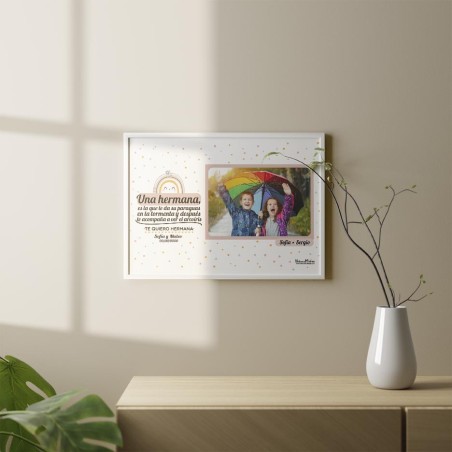 Lámina personalizada con foto - Un hermano / hermana es el que te da su paraguas Lámina personalizada con foto - Un hermano / hermana es el que te da su paraguas