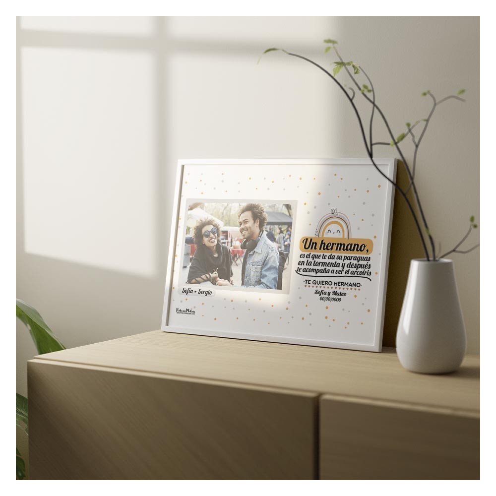 Lámina con foto - Un hermano es el que te da su paraguas