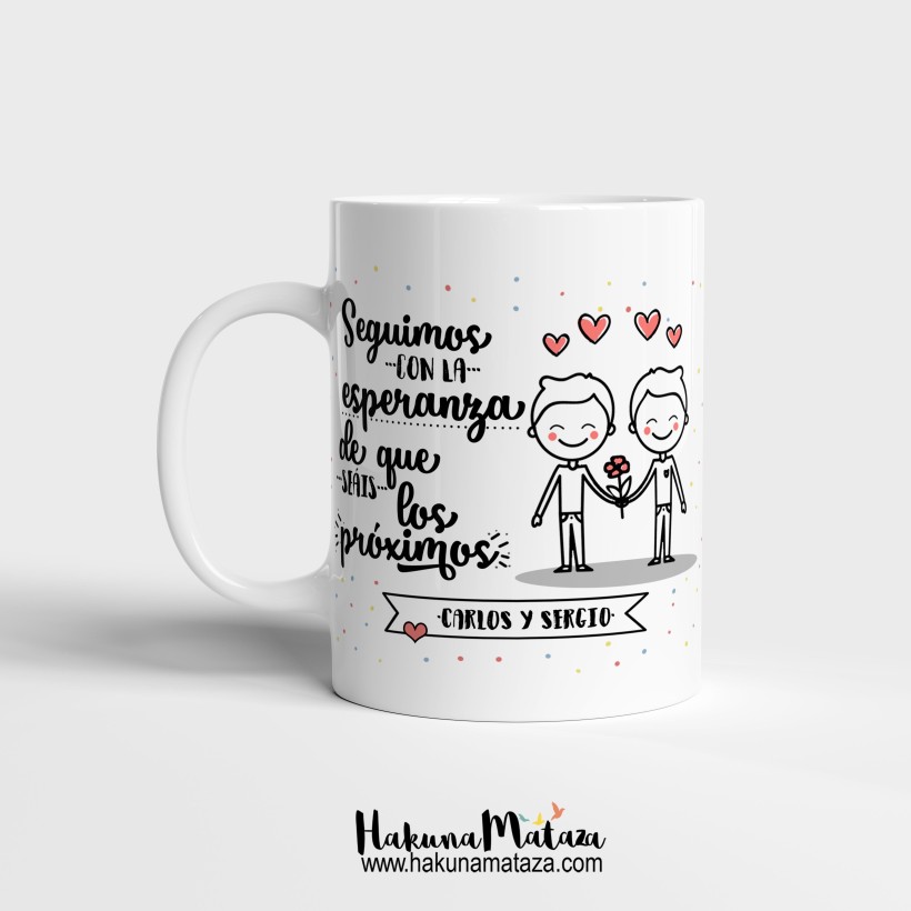 Taza personalizada - (Pingüinos) De una boda sale otra boda