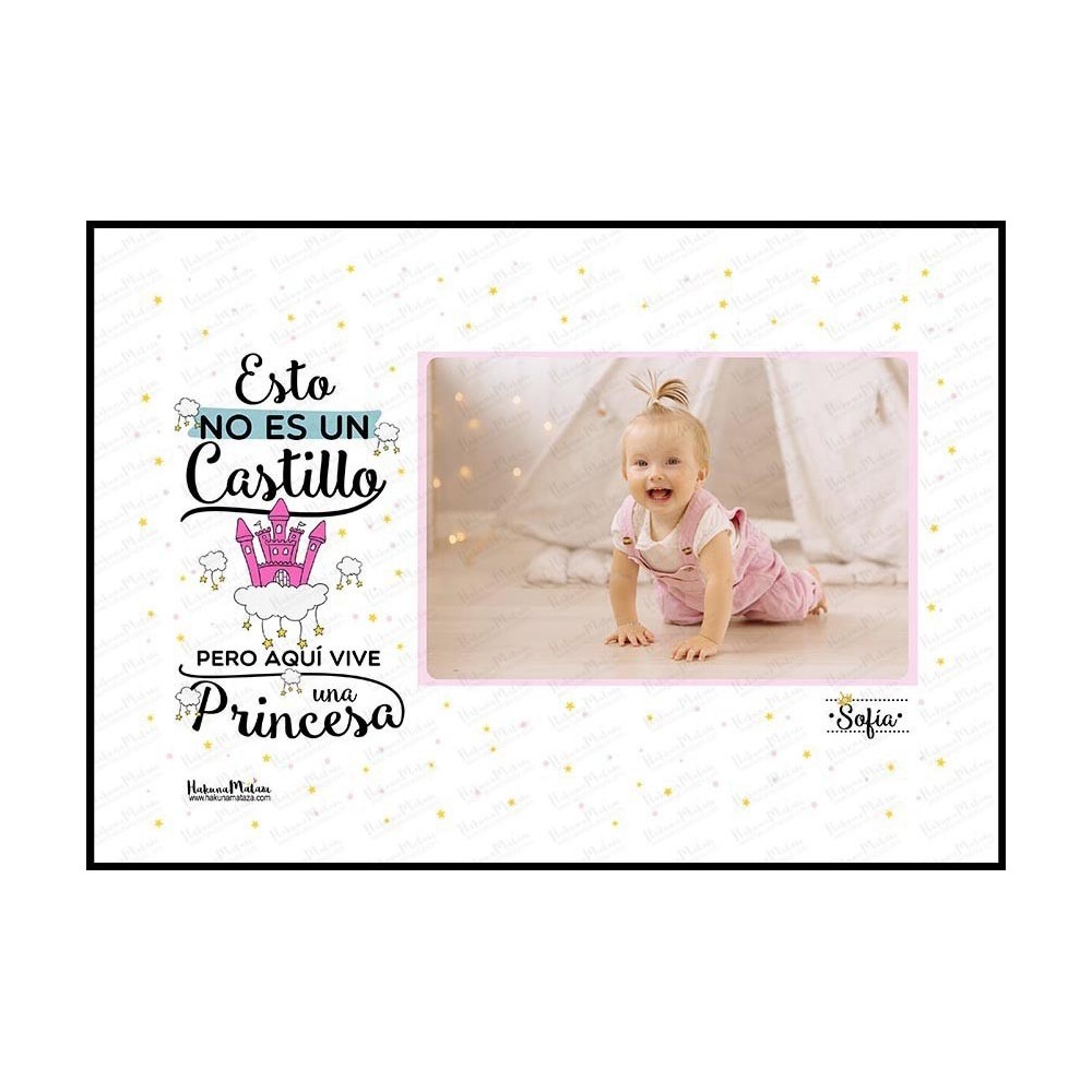 Detalle del diseño de la lámina Aquí vive una princesa