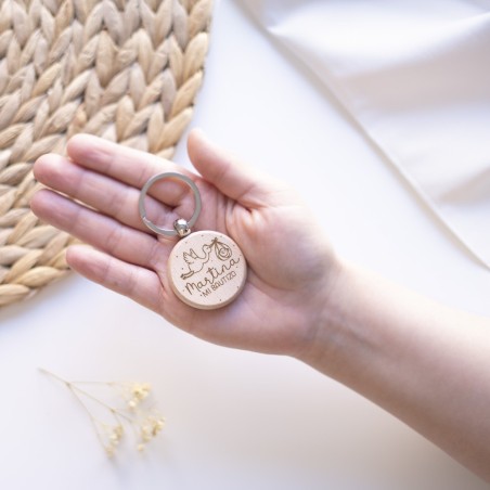 Llavero de madera - Cigüeña Mi bautizo