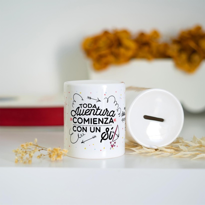 Hucha - Toda aventura comienza con un sí