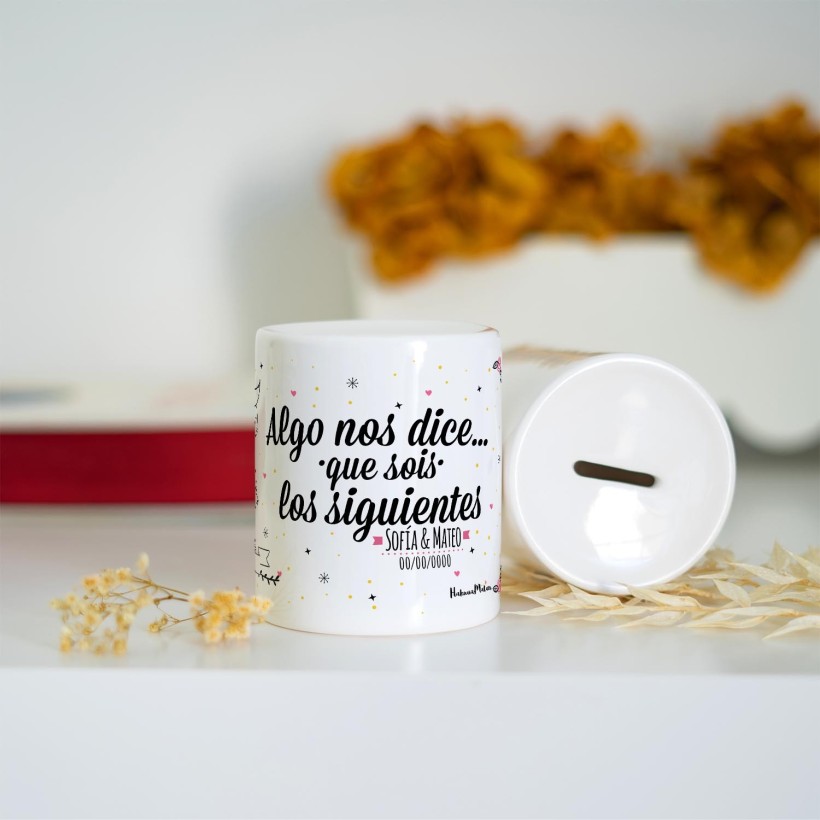 Hucha - Algo nos dice (hombre+hombre) Hucha - Algo nos dice (hombre+hombre)