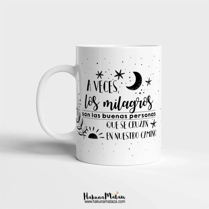 Taza personalizada - Los milagros son las buenas personas | Hakuna Mataza