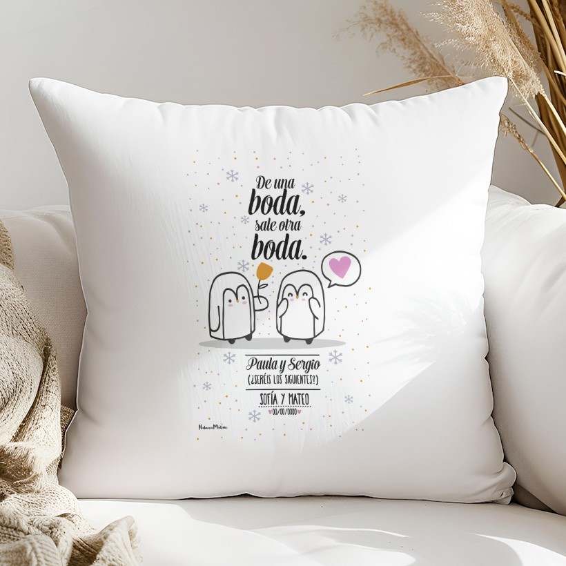 Cojín personalizado - (Pingüinos)De una boda, sale otra boda