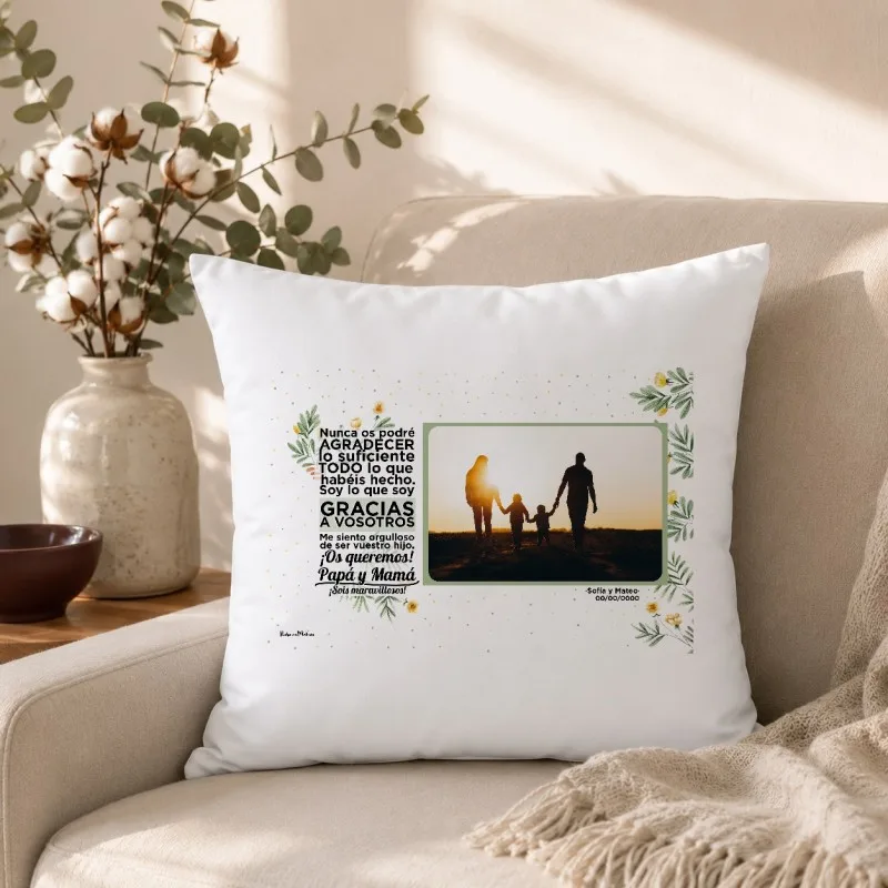Cojín personalizado con foto - Gracias a vosotros Papá y Mamá | Hakuna Mataza