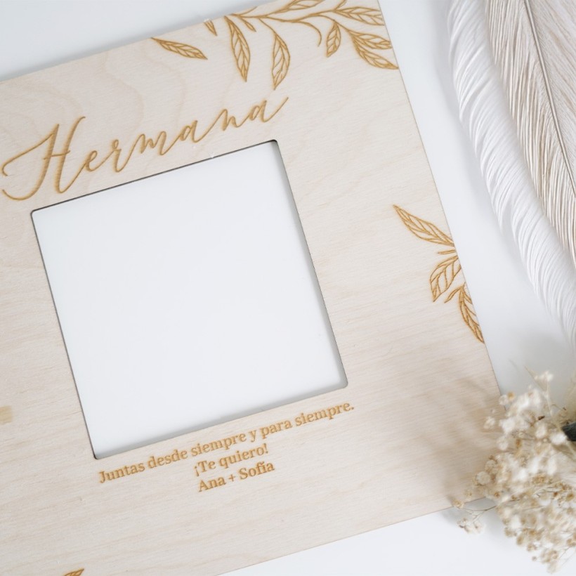 Marco de madera dedicado personalizado - Diseño ramas Marco de madera dedicado personalizado - Diseño ramas
