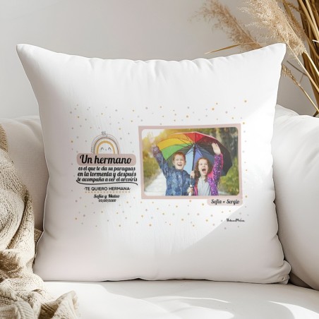Cojín con foto - Una hermana es la que te da su paraguas