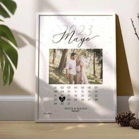 Lámina personalizada con foto calendario – Marca vuestra fecha especial · ejemplo de personalización