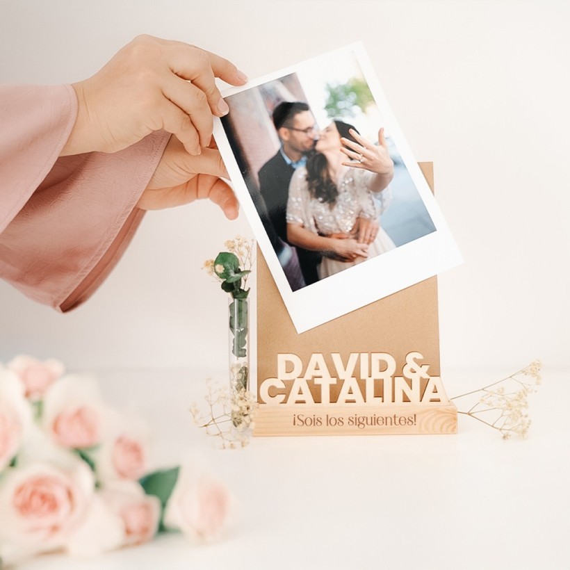 Portafotos de madera personalizado