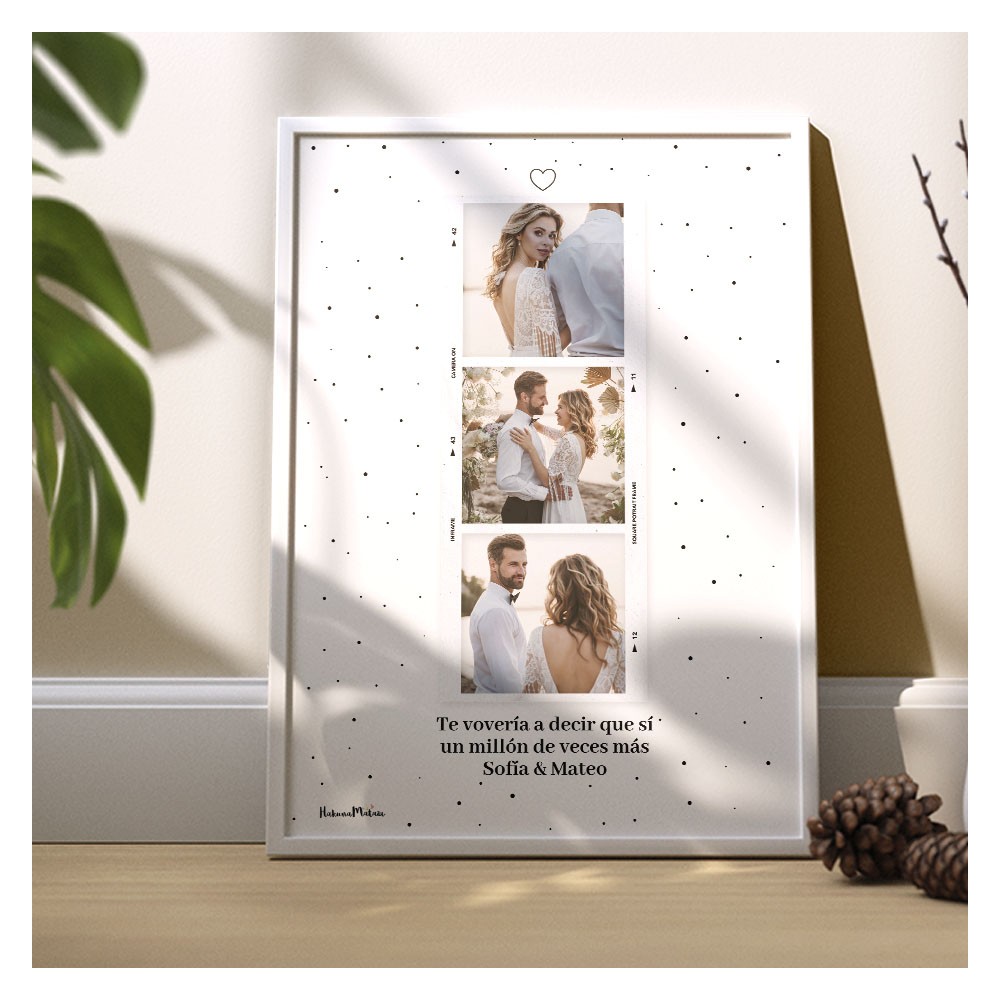 Lámina Polaroid personalizada en marco sobre mesa