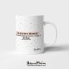 Detalle del diseño de la taza con la frase "Gracias por estar siempre aunque estemos lejos"